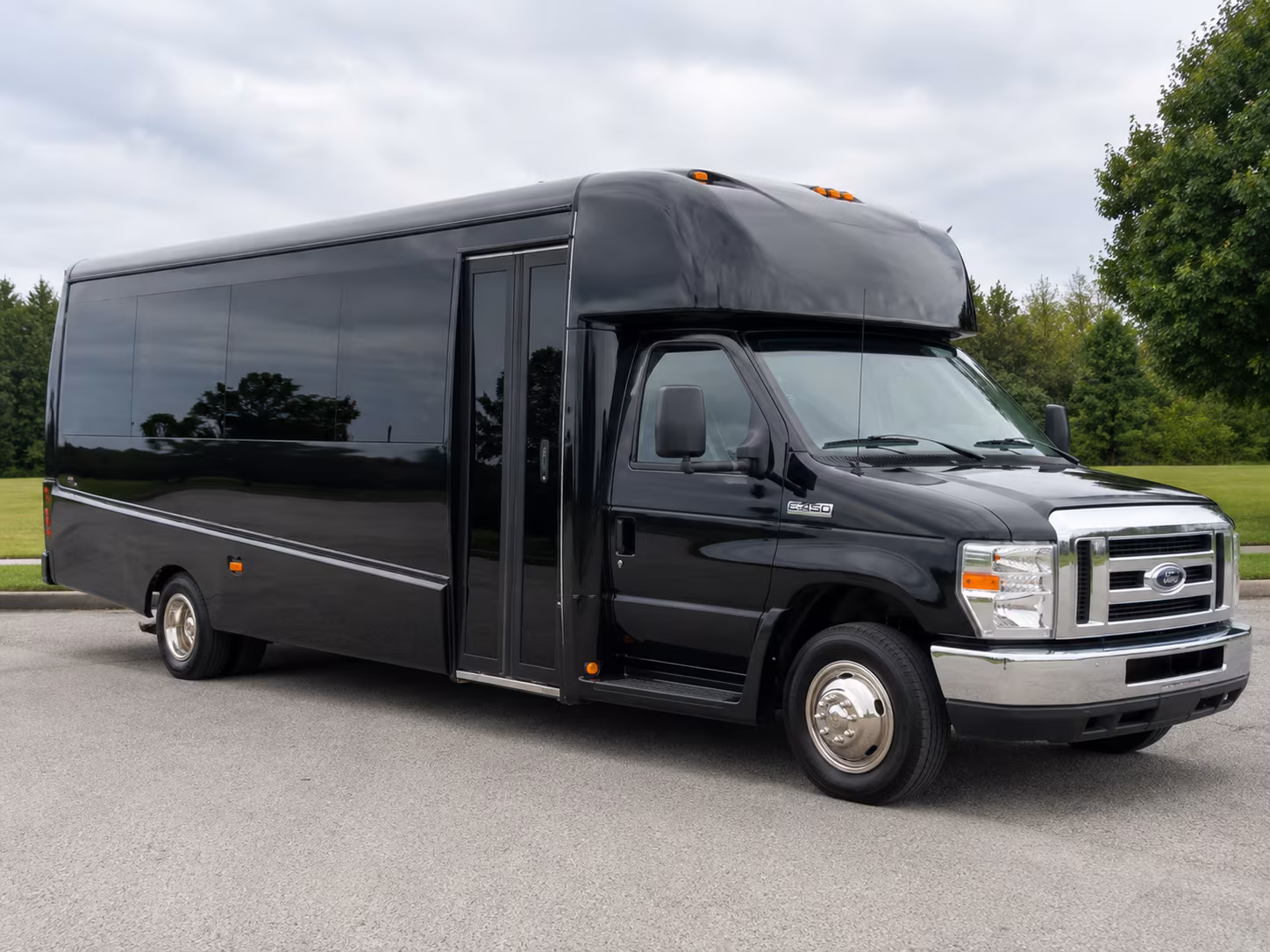 minibus rentals for rapid city prom groups that want to keep it tight