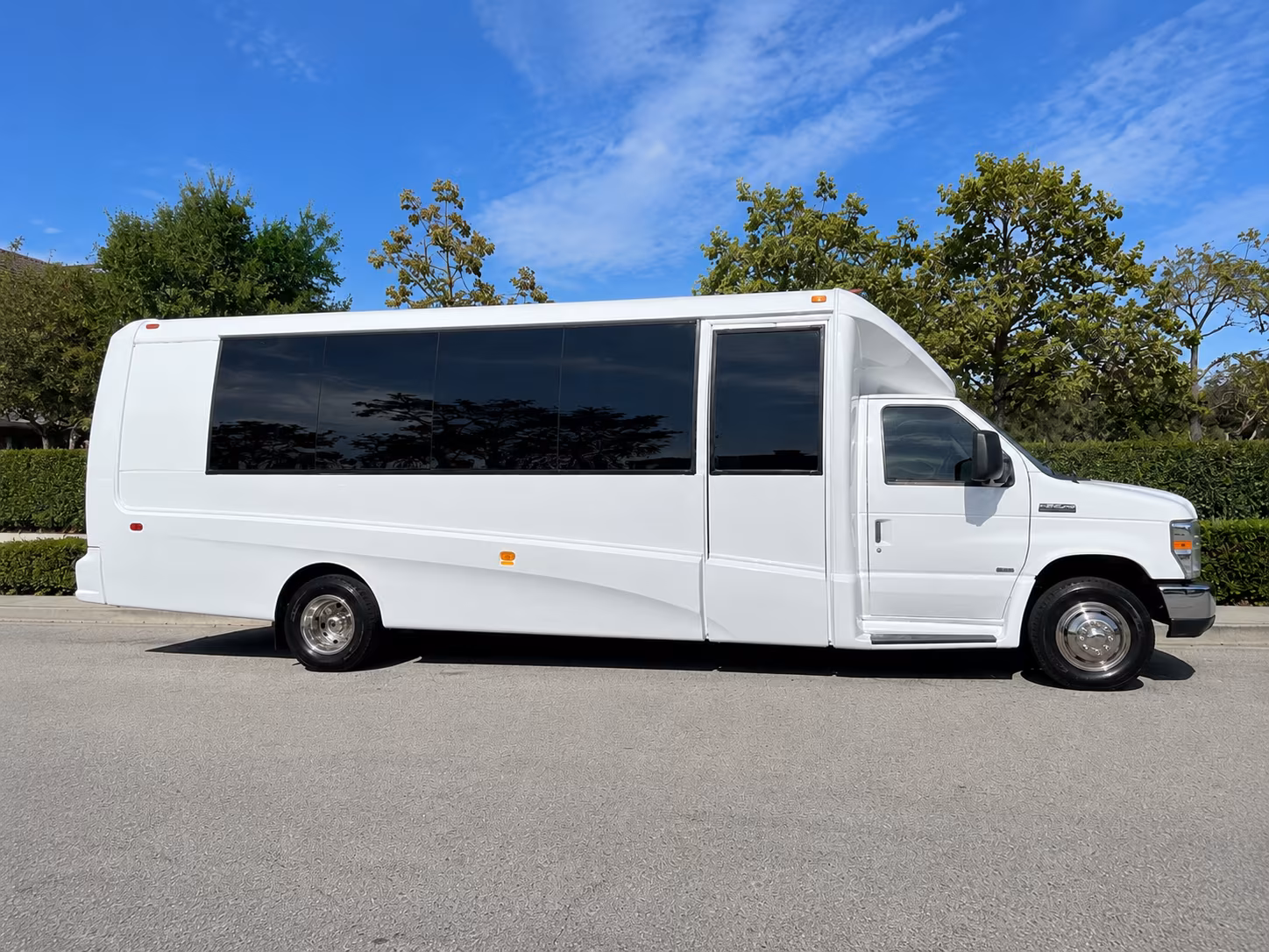 multi stop corporate tour buses across the black hills