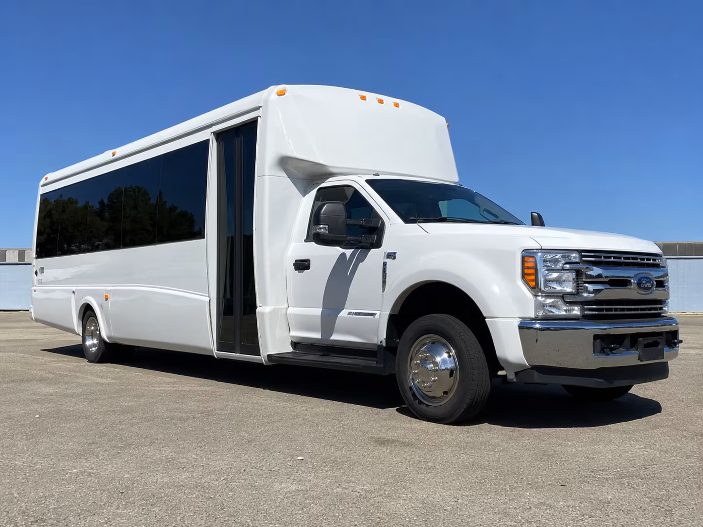 rapid city charter buses